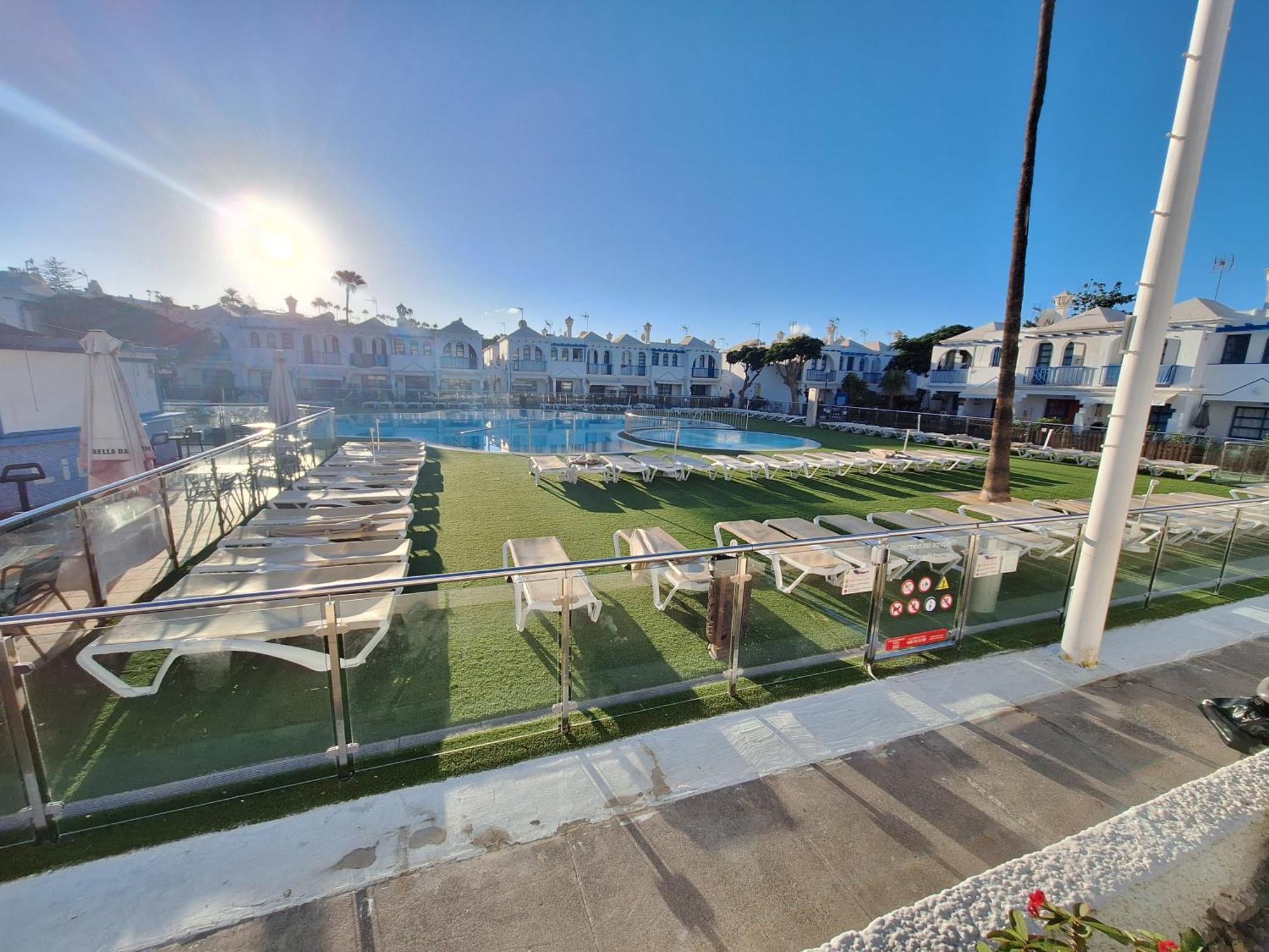 Poolfront Bungalow Плайя-дель-Инглес Экстерьер фото